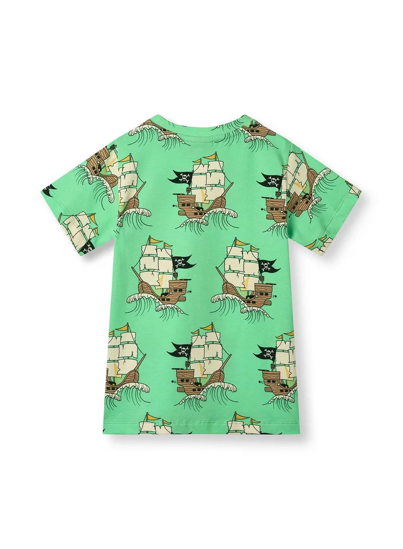 Småfolk T-shirt with pirate ships